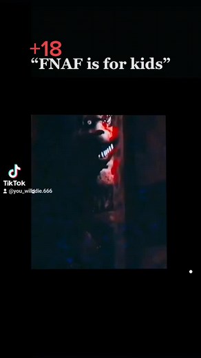 Eerie Animatronics in Horror-Themed Video Compilation