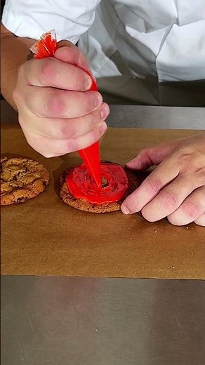 Spooky & Fun Halloween Chocolate Cookies 🎃👻 #InvoqChef