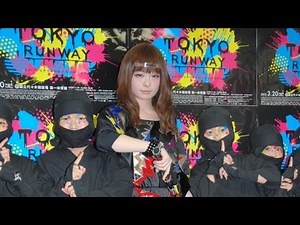 きゃりー、東京ランウェイで「にんじゃりばんばん」披露