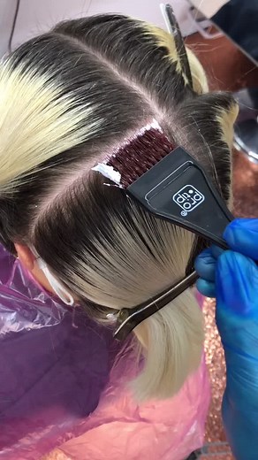 Bleach London Champagne Supertoner Root Transformation