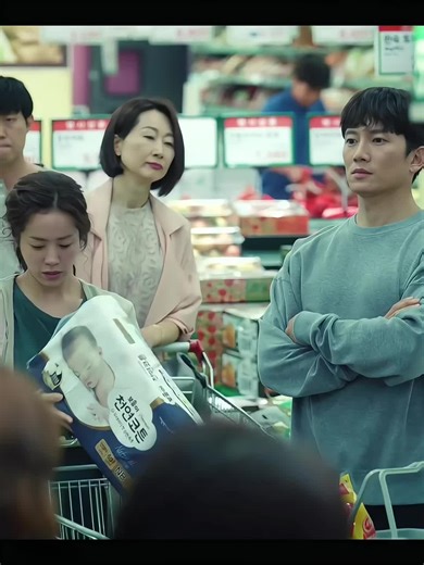 #TikTokFilmTVCompetition #filmbreaker #moviereview #usmovies | Movie Reviews