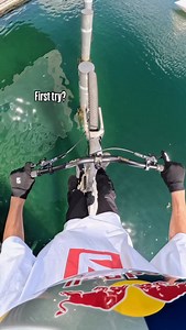 when parkour and bike meet up 🤯😳 🚴‍♂️: @tomomi_nishikubo #bike #parkour #challenge #pov #mtb | Red Bull Bike