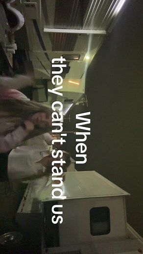 babyroxann (@rebecca_roxann)’s videos with original sound - mateoluong