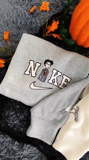 Victor and Emily💀❤️ #corpsebride #victor #emily #victorandemily #corpsebrideemilly #matchingsweaters #matchinghoodie #couplesweatshirts #embroideredclothing #embroideredcrewneck #embroideredsweatshirt #embroiderysmallbusiness | Hocus Pocus Halloween