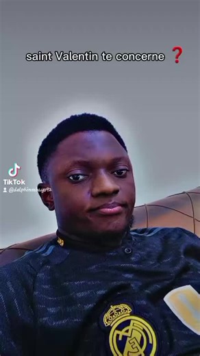 Delphin mbayo (@dlphndelphin)’s videos with son original - Delphin mbayo