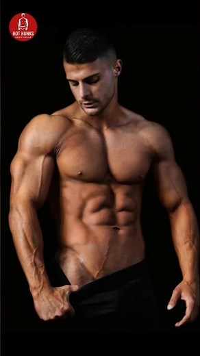 #short Aesthetic Male Models Shirtless