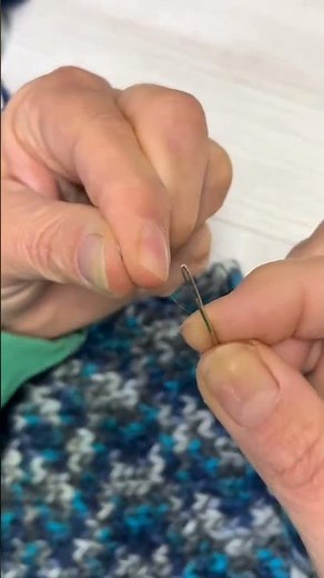 How to thread a thick yarn through a needle