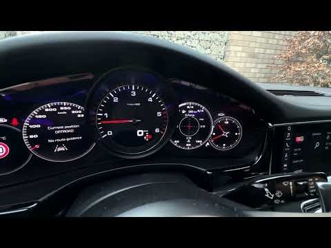 PORSCHE Panamera 4S - How to Navigate Instrument Cluster Display