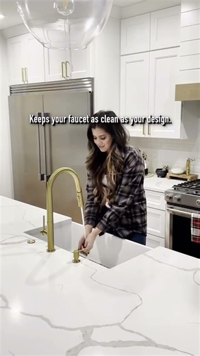 Messy hands? No problem. 🙌