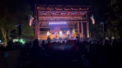 Little Roy and Lizzy- Dueling Banjos Mohican Bluegrass Festival @topfans | Lizzy Long