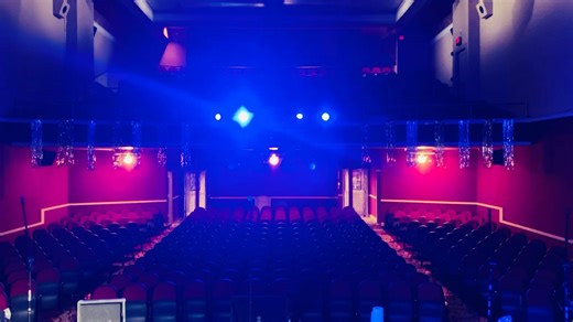 Come celebrate with us and Groove Kontrol Dec. 31st 9:00pm to 12:30am. Tickets available online or at the door. Bring your best 70s dance 🕺 moves and costumes. Guaranteed to be a good time 🥳 | Pulaski Theatre