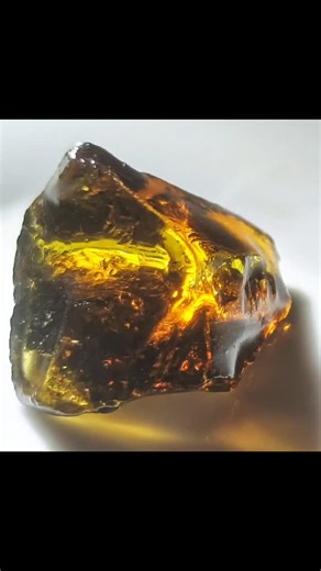 Mad Magpie Rough Gems on Instagram: "SOLD! 😋 10.85 carats Beautiful Wildfire Tourmaline Crystal From Kalalani, Tanzania Clean Facet Rough 16.6 x 11.7 x 8.6 mm Darkish But Open Color Stone. It Will Cut A Beautiful Clean Gem With Fiery Flashes. USD$70 ‎* POSTAGE &PAYMENT POLICY * ‎ ‎**Updated Nov 17** ‎ ‎Shipping; ‎ ‎For All Destinations - $65 UPS for parcels with a value over US$300. Cheaper Parcels can be sent with normal post $18.50 ‎ ‎Normal postage from Kenya has resumed to the US, Wi