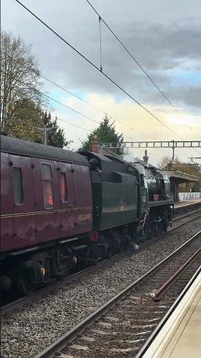Bullied Pacific ‘Eddystone’ and WCRC Class 47 #train #railwaycontent #trainspotting #steamengine