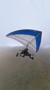 1K views · 47 reactions | @gerginer98 en su primer vuelo en ala delta volando entre nubes con la parvada de @aladeltamexico Tu también pudieras estar aquí. Agenda tu vuelo con nosotros por mensaje! 落 #aladelta #valledebravo #avandaro #cdmx #mexico | Ala Delta México | Facebook