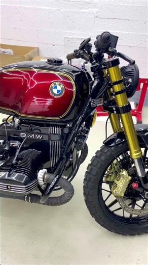 Simply BMW R100 Custom Bobber: Love&Hate, Classic&Custom, Pure&Extravagant: Your thoughts?