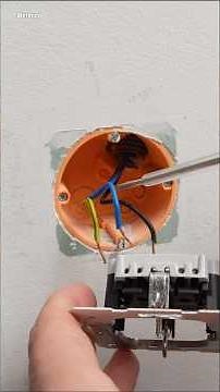 Steckdose anschließen- unterputz! | Tutorial | Factorem #steckdose #diy #elektrik #strom #anschluss