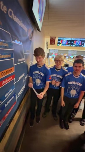 Nebraska School Activities Association on Instagram: "🎳 Alliance advances to the next round in Class B! #nebpreps"