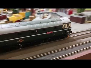 Late Christmas post and news paper trains. #limamodelrailway #LimaTrains