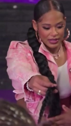 Bianca Belair Surprises the Divas of Compton