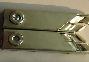 [Hot Item] Customized Supporting Facilities W005 Steel Tension Lock of Assembly Parts