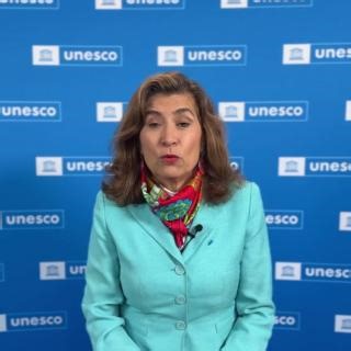 #Neurotechnology is going to have a great impact on the way we live. Don’t miss this message from Gabriela Ramos, Assistant Director-General for the Social and Human Sciences of UNESCO, to learn more about the need for ethical regulation in the field of neurotech. ▶️ https://unesco.org/en/ethics-neurotech 🧠 #unescoGC #SharingHumanity | UNESCO