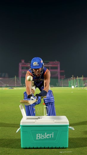 2.7K reactions · 12 shares | Easy nahi hai yeh #Bisleri Ice Box challenge 流略 Who do you think did it the best?  #MumbaiIndians #PlayLikeMumbai #DrinkItUp | Mumbai Indians | Facebook