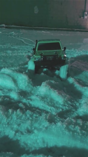 Open vs closed differentials | LC79 #rccrawler #snow #yikong #toyota #lc79