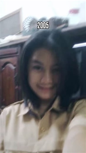 Nisaa S Wk on Instagram: "Kembang desa dan kembang api"