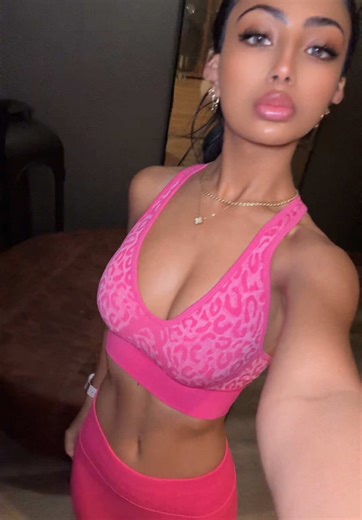 post yoga 🩷 #gymtok #fitgirlsoftiktok #gyminspo #pilates #workoutset