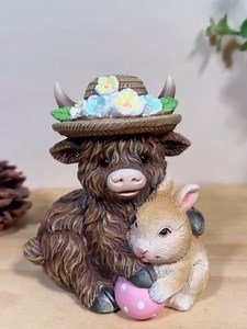 Easter Eggs and Resin Cow Figurines, Spring Decorations, Home décor, Enhancing The Easter Atmosphere, Exquisite Easter Gifts (Cow and Rabbit)