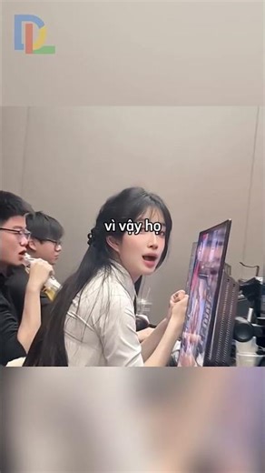 Game thủ che kín màn hình vẫn thắng liên tục😱