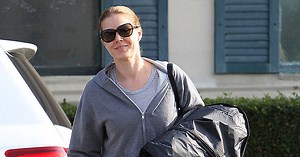 In a shocking transformation, Amy Adams is layered with fur and a few extra pounds in her role as a bloodthirsty hound