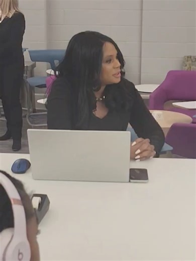 Infinty on Instagram: "Thank you Ian Parks for having me speak. I was deeply moved to motivate our youth at William Peace University today to strive for financial freedom and build a lasting legacy. What a noble experience"