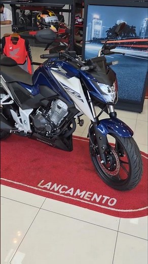 The price of the new blue 2026 CB 300F Twister is available in store!