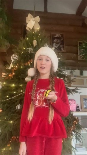 JOYEUX NOËL EN MUSIQUE ! Un grand merci à Suzy et sa famille pour ce touchant message ! Joyeux Noël à toutes et à tous ! | La Place du Village