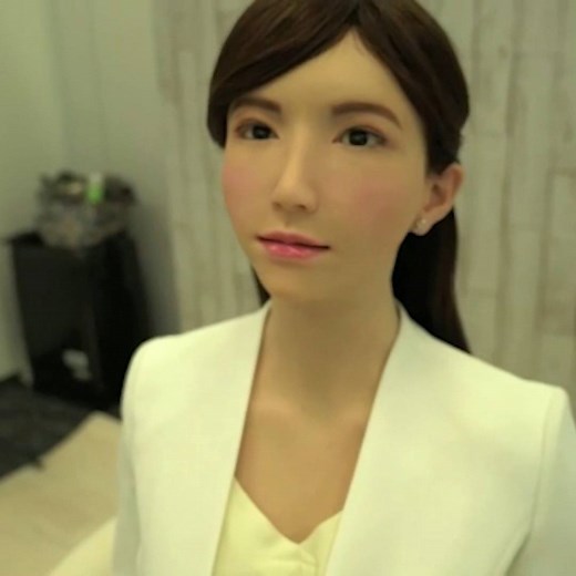 34K views · 113 reactions | Zijn onze nieuwsankers binnenkort overbodig? Japanse professoren robotica doen testen met een robot als nieuwsanker. | VRT NWS | Facebook