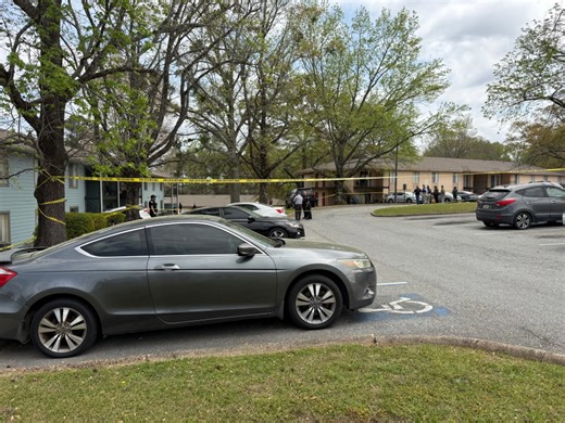Suspect in custody after deadly shooting at Alabama apartment complex