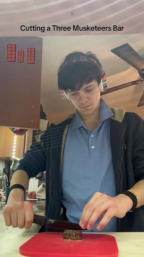 Cutting a Three Musketeers bar