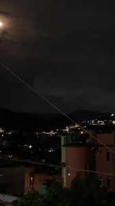 En nuestro programa Acapulco Paranormal hemos hablado a lo largo de estos años de experiencia inusuales dentro de nuestro #Acapulco Nos comparten este video. ¿Tu qué opinas? #DeAcapulcoparaelMundo 🌴🌎🌴 | De Acapulco Para El Mundo