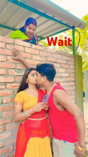 Wait for end 😍 #comedy #funny #funnycouple #husbandwife #bhoot #love #couplefunnyvideo #funniestvid
