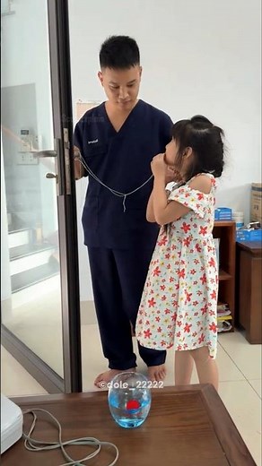 Little Girl’s Tooth Coming Out!🤩