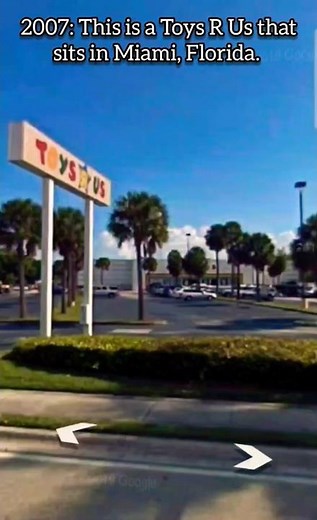 This ABANDONED Toys R Us 🧸🪀🐩 in Miami, Florida BECOMES a Car Dealership! 🚘 #shorts
