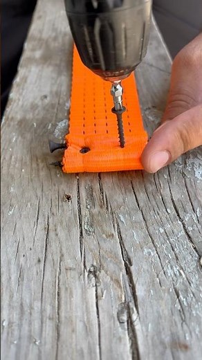 Shaping the future: Securing the sturdy strap! #strap #survival #shaping #craft #knots #diy #future