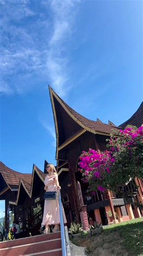 Exploring Diamond Beauty Parlour Training Center