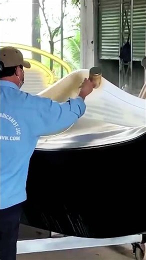 Bringing Color to the Gondola | Handcrafted Wooden Boat ✨🖌️