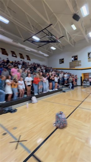 Class chants one last time! 🎉 | Cassville Public Schools