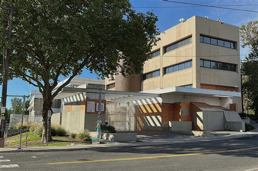 Portlanders mock Trump by posting pics of peaceful weekend activities in ‘War ravaged’ city