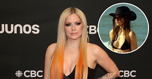 Avril Lavigne Bikini Pictures: Singer Sexiest Swimsuit Photos