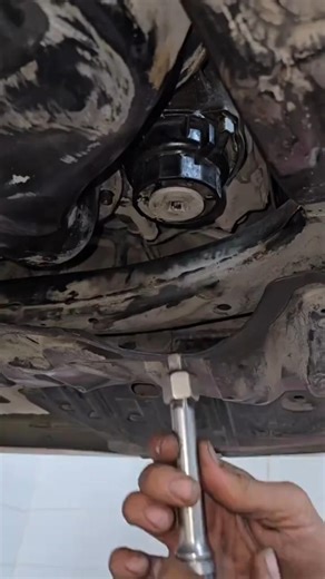 oil filter changing on Toyota Camry #automotive #usa🇺🇸 #mechanic #shortsfeed #automobile