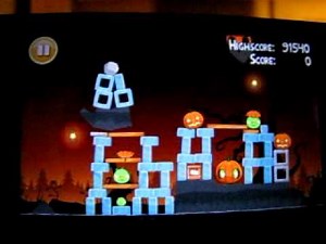 Angry Birds seasons the halloween 3-2 golden egg levels
